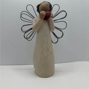 Willow Tree Angel of the Heart Figurine